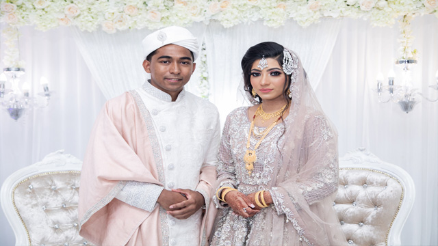 Indian Happy Couple – Honeymoon Leaked Viral Video