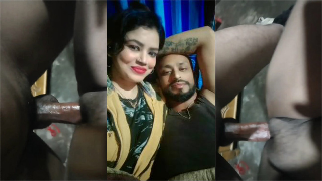 Desi Boy Fucking Milf – With Her Daughter Viral Video