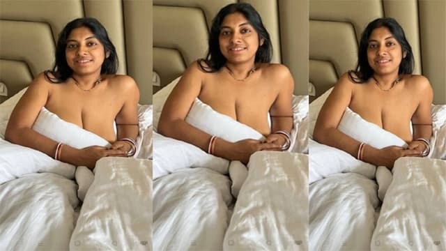 Indian Wife Giving Blowjob and Doggy Style Fucking